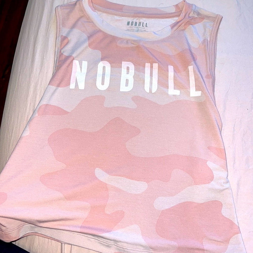 Nobull pink camo cropped muscle tank